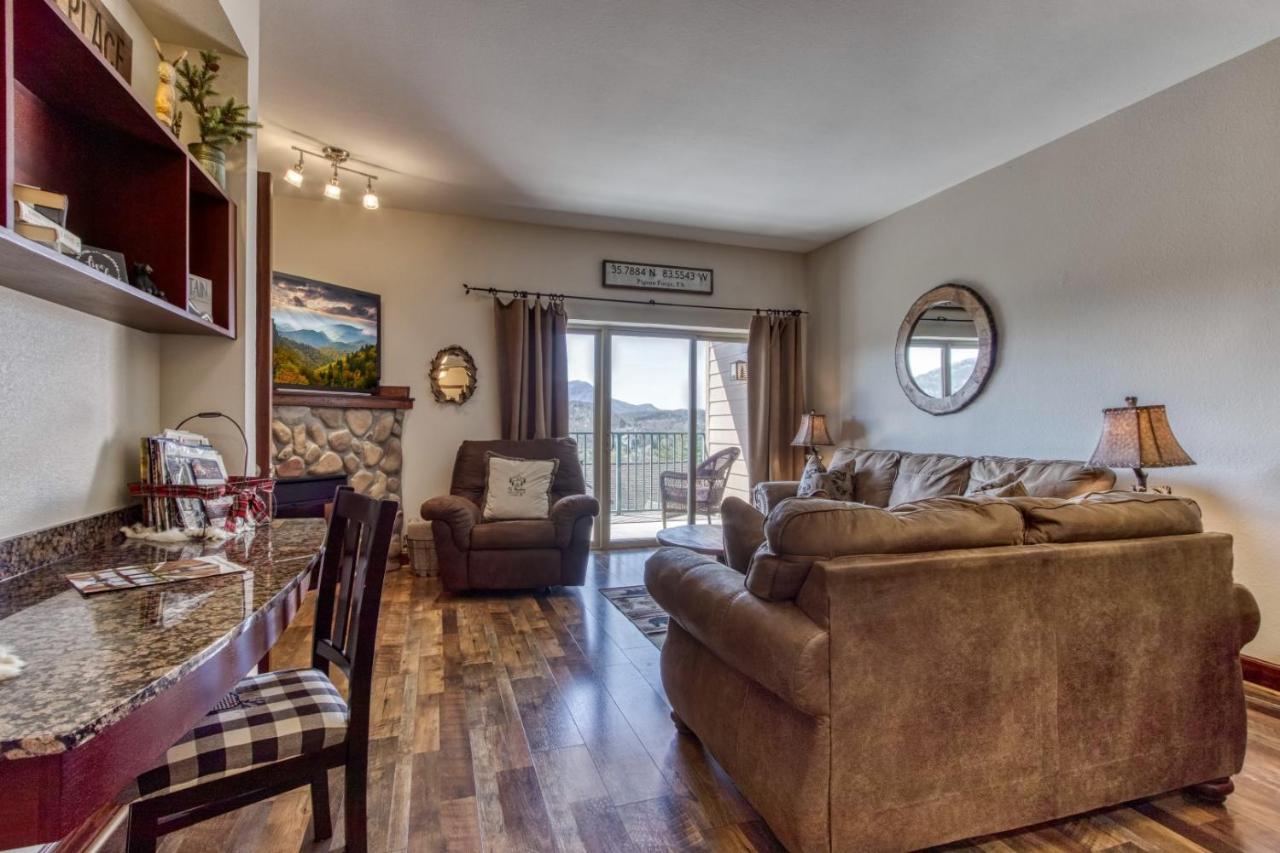 פיג'ן פורג' Gorgeous 2Bd 2Bth Condo With Mountain Views Pool Hot Tub Game Room Close To Parkway מראה חיצוני תמונה